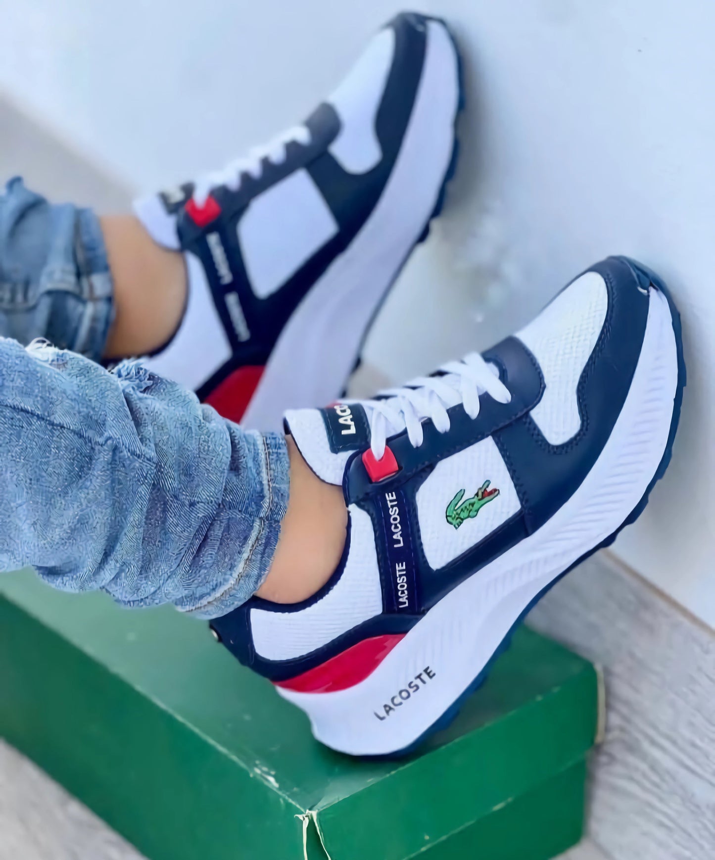 LC™ Everyday Motion Sneakers